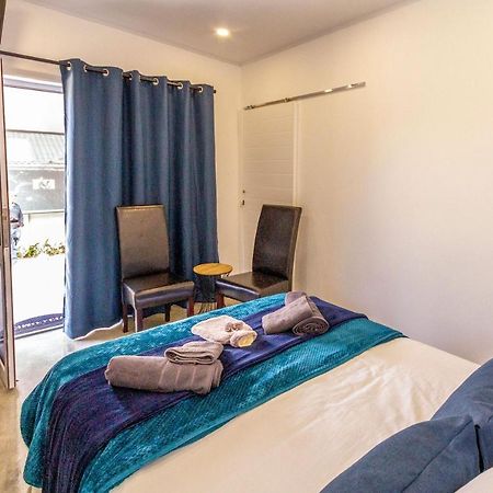 Ammabed Accommodation 卡利登 外观 照片
